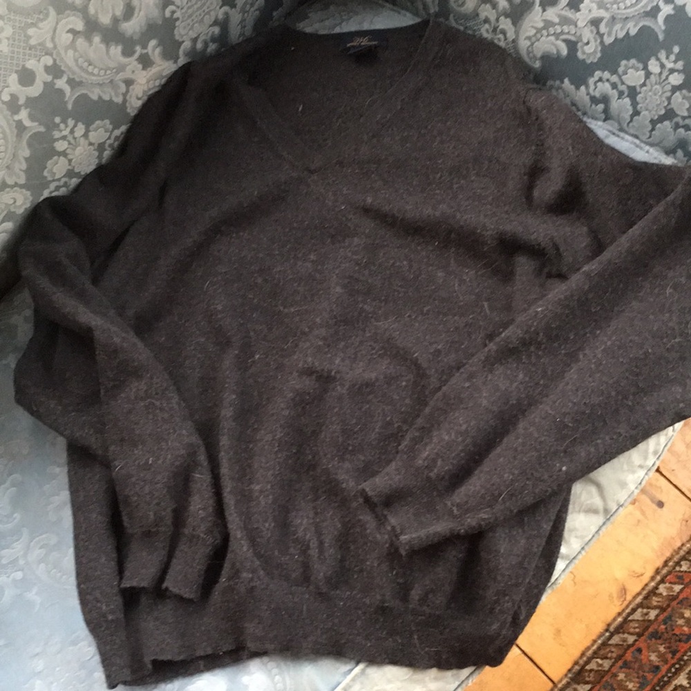 EUC brooks brothers 346 sweater